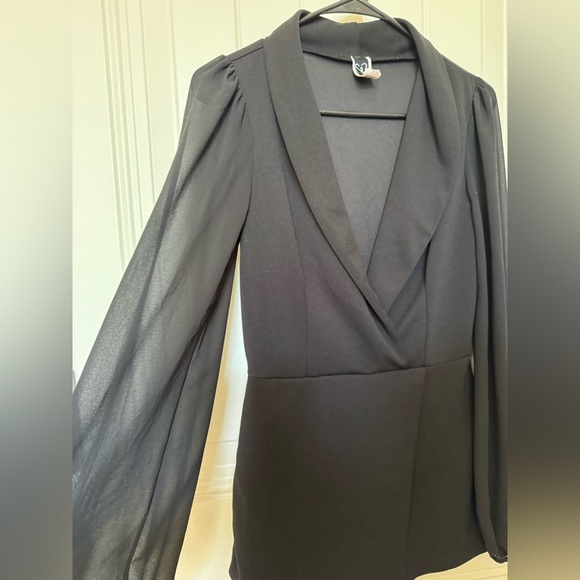 Black Romper - Skort - Picture 4 of 6